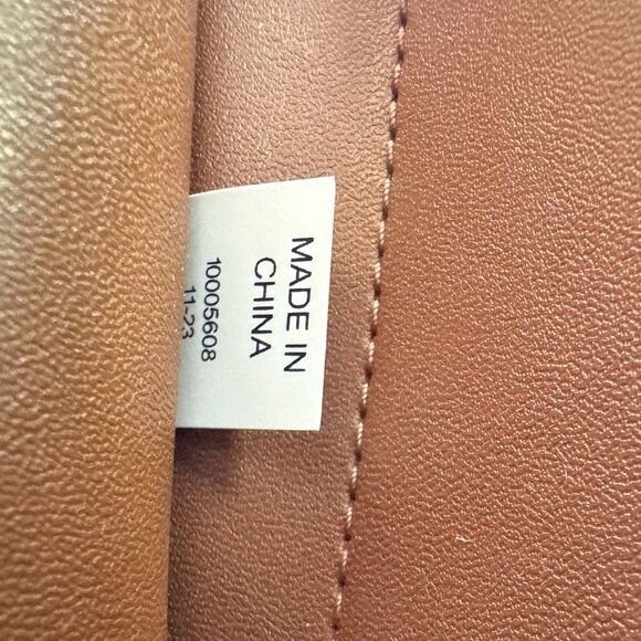 AUTH BRAND NEW Tory Burch Small Eleanor Pebbled Convertible Shoulder Bag $648 - Picture 16 of 17